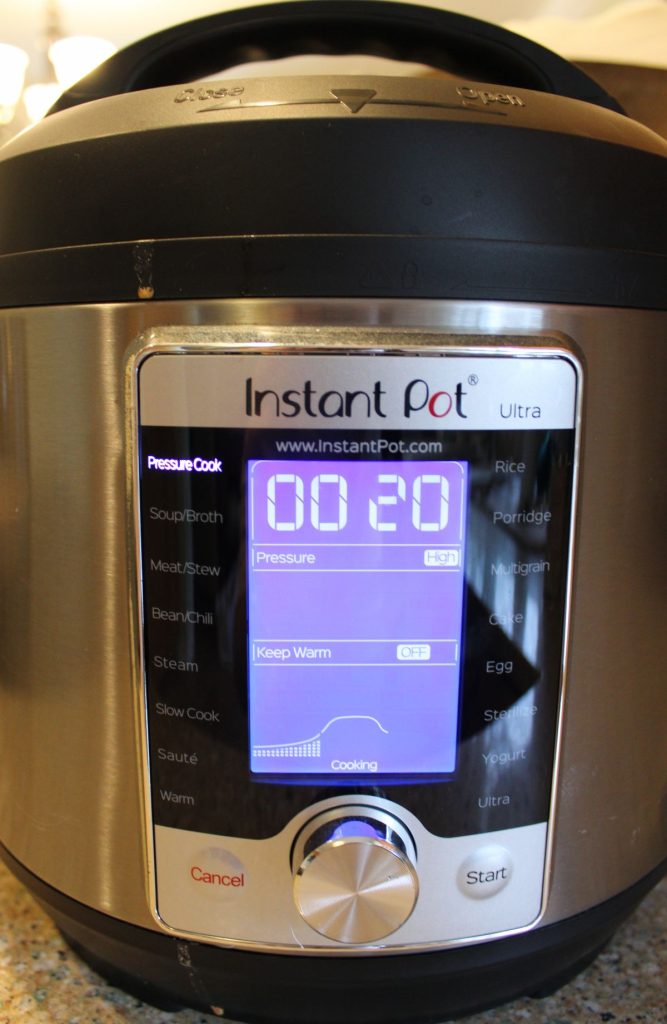 Front of an instant pot.